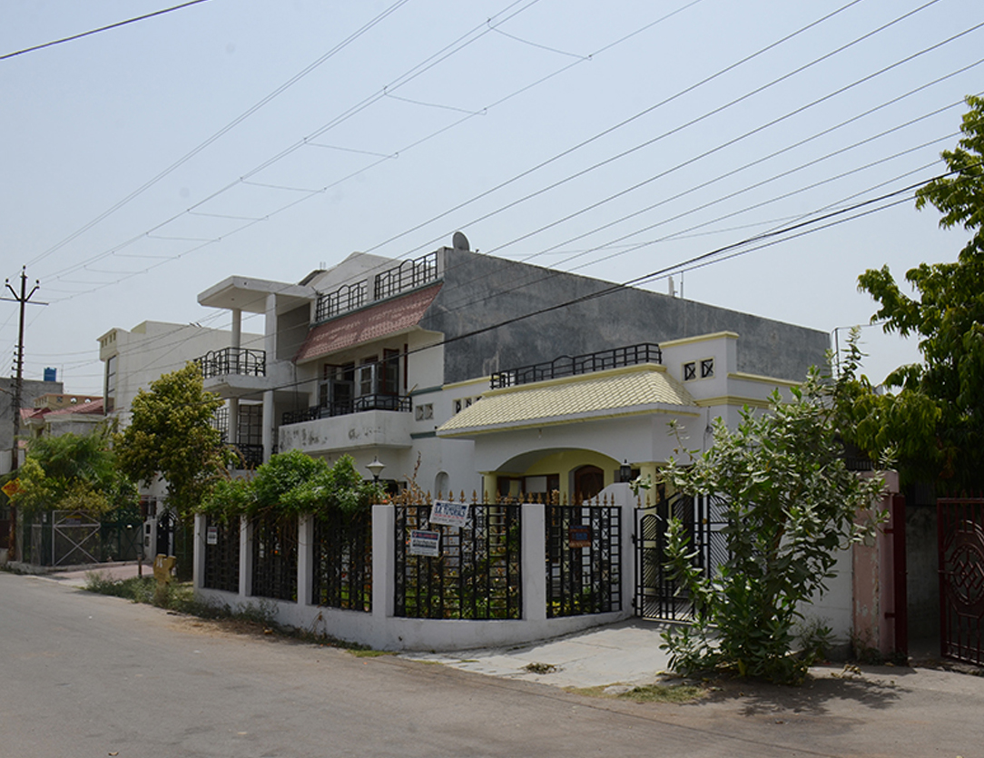 Eldeco Sanskriti Enclave