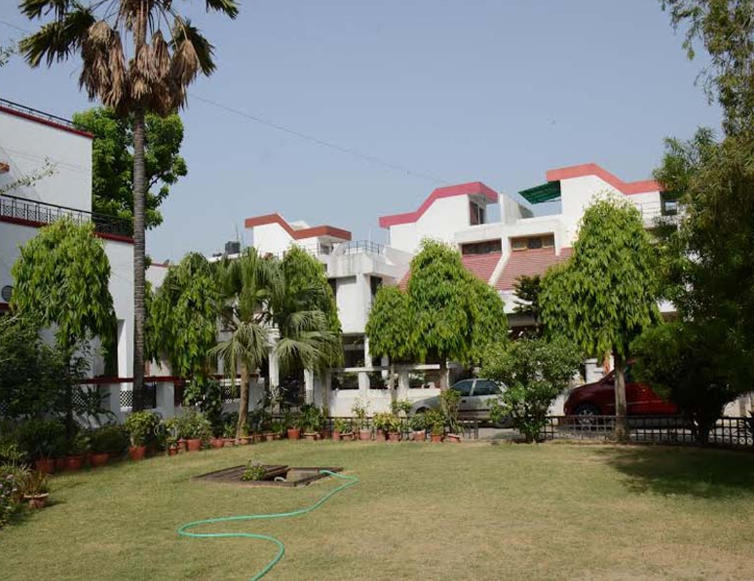 Eldeco Savitri Enclave