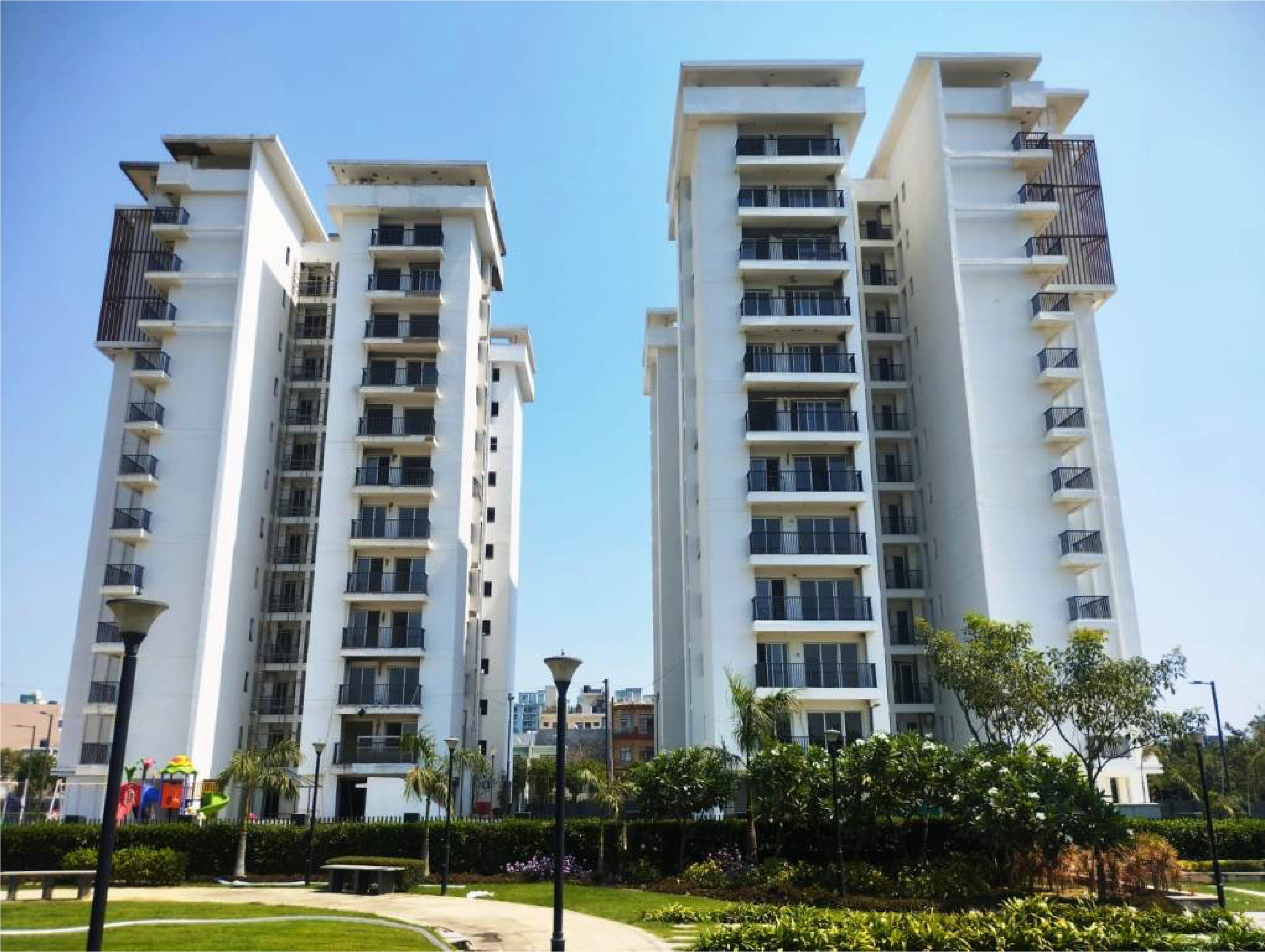 Eldeco Twin Towers