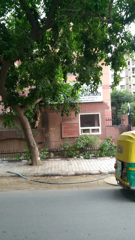 Jnu Aravali Apartments