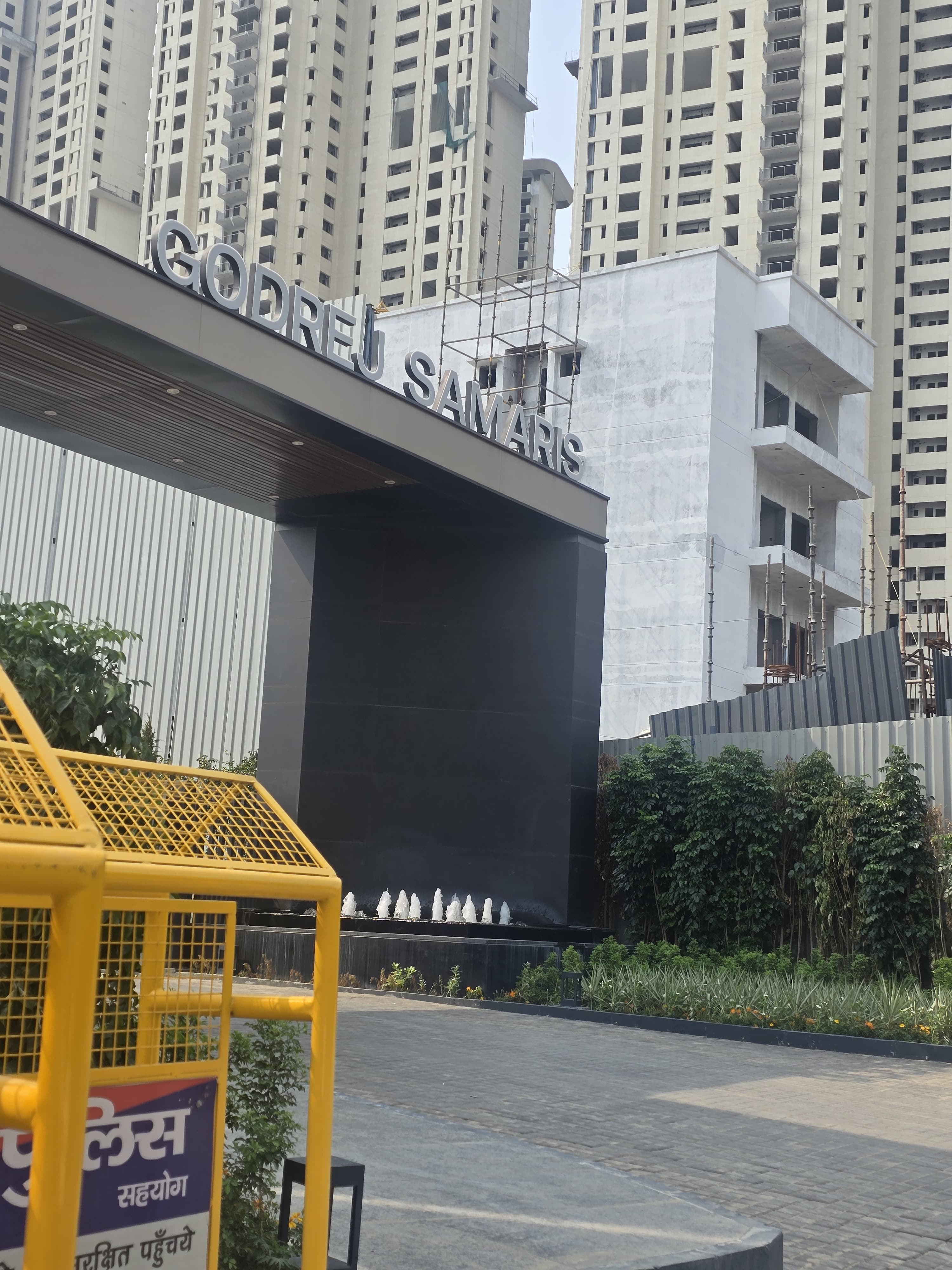 Godrej Samaris