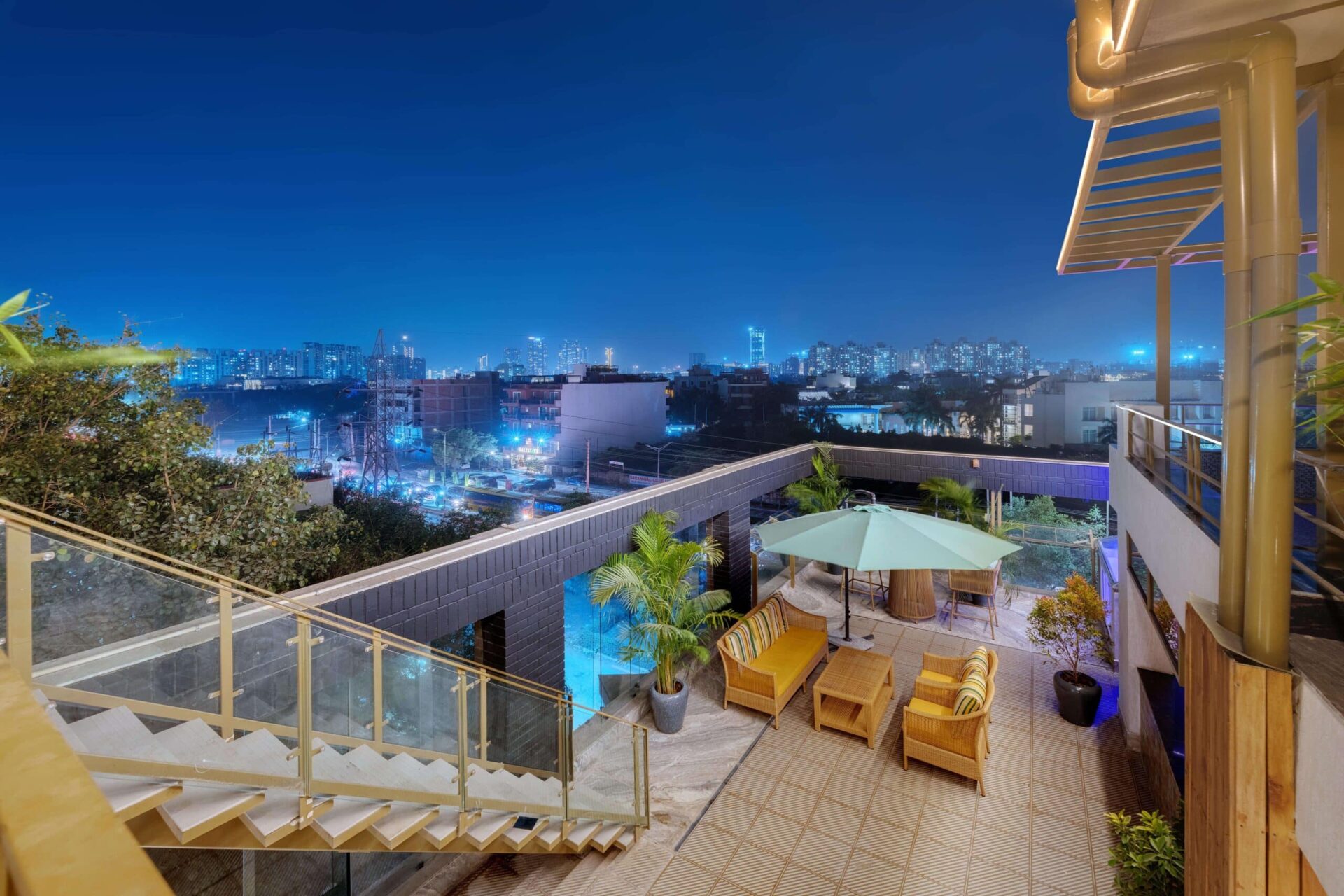 4 BHK 2700 Sq.Ft. Apartment for Sale in DLF Park Place