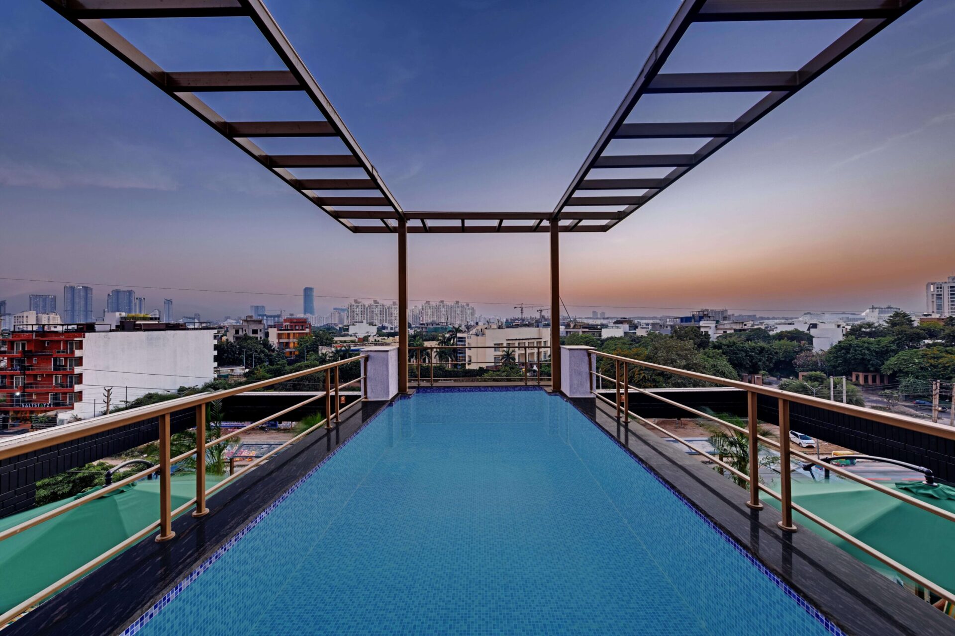 3 BHK 1975 Sq.Ft. Apartment for Sale in DLF Park Place