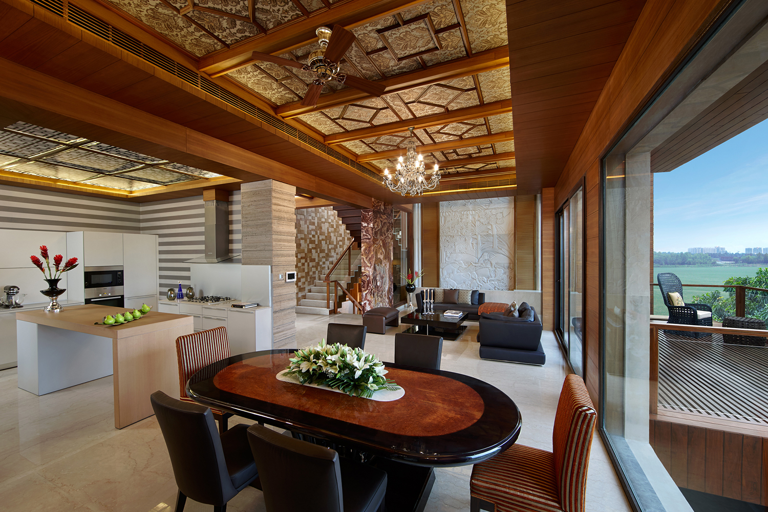 Puri Diplomatic Greens Villa