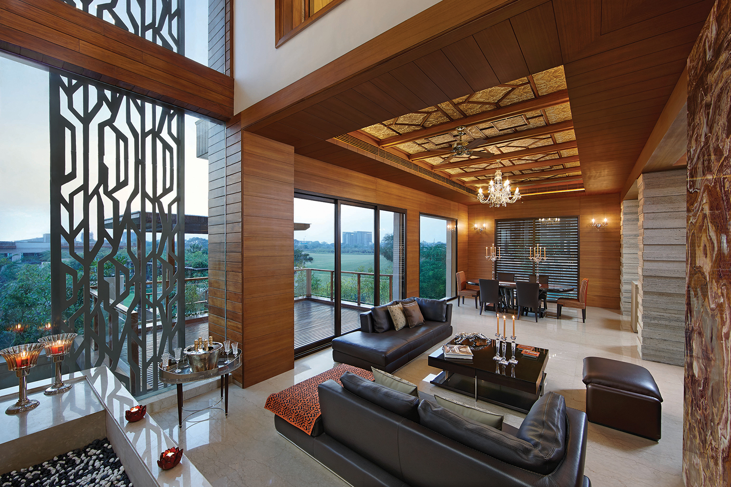 Puri Diplomatic Greens Villa