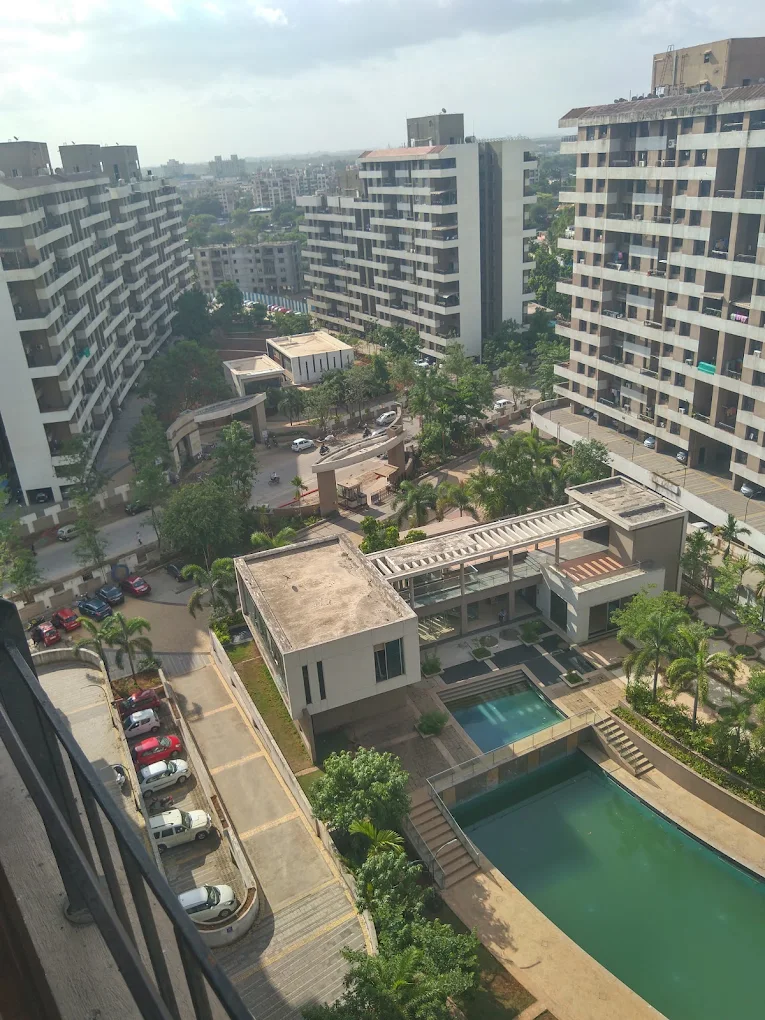 Kalpataru Estate Phase 2 Building 5 And 6 Society Entance