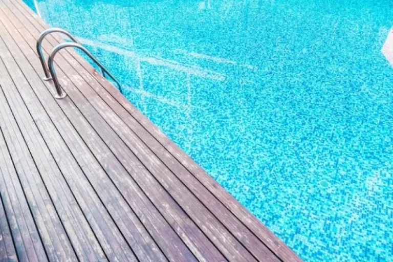 Adani Samsara Ivana Swimming Pool
