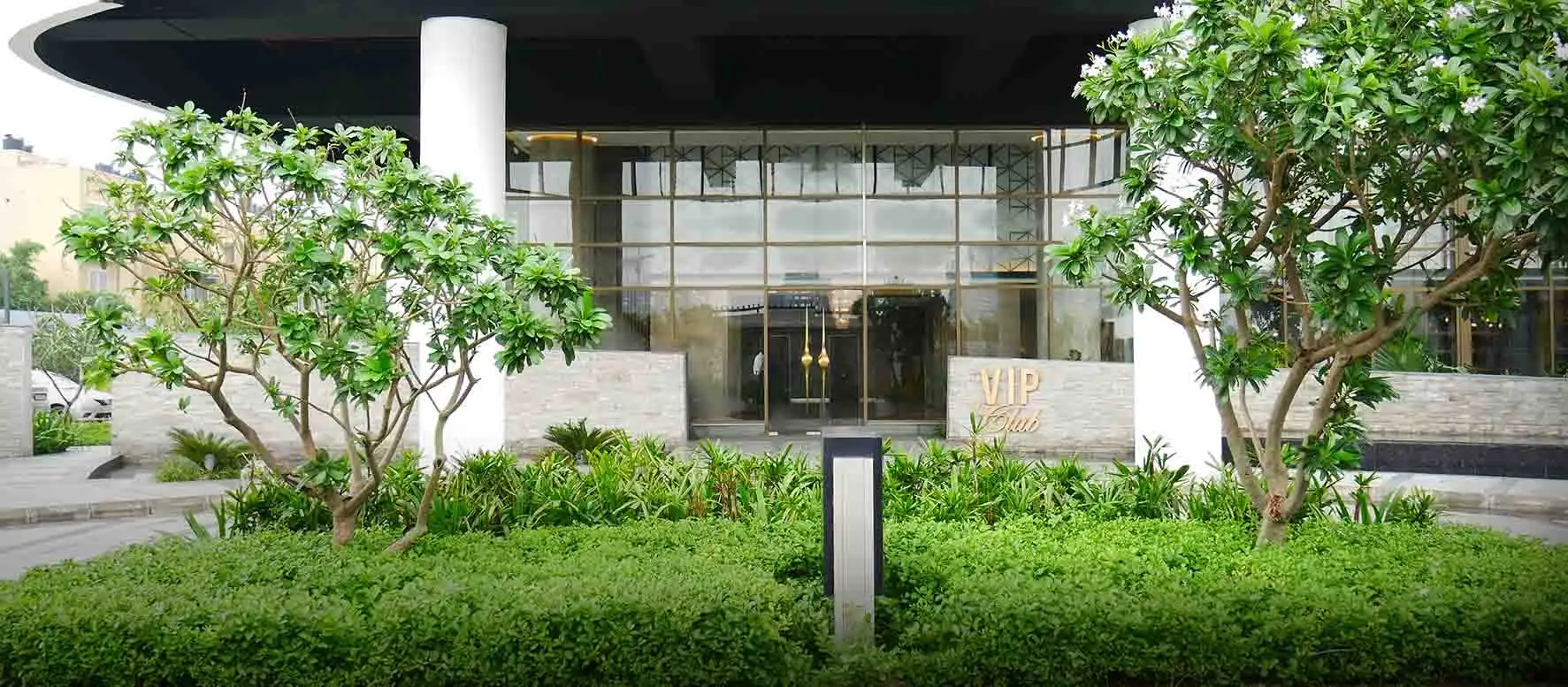 M3M Golf Estate Clubhouse Entrance