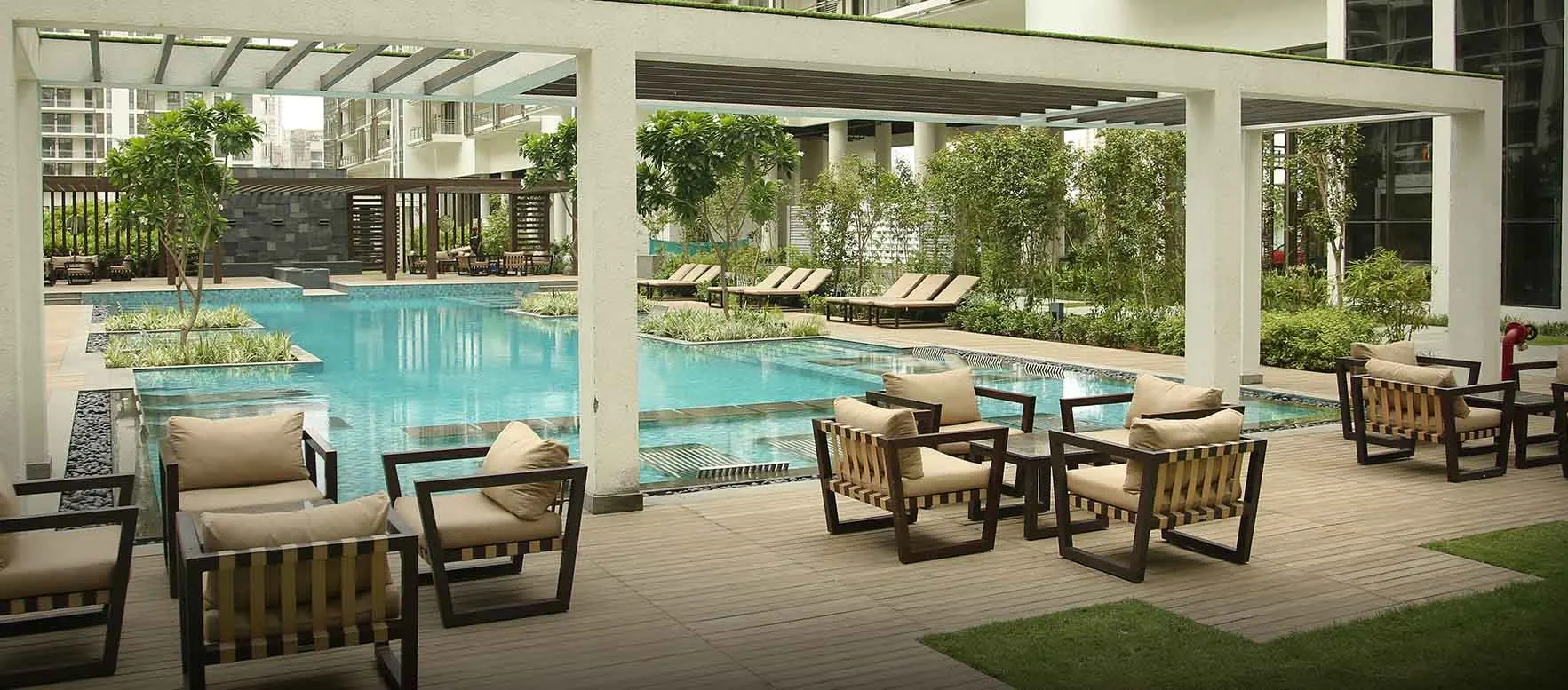 M3M Golf Estate Swimming Pool