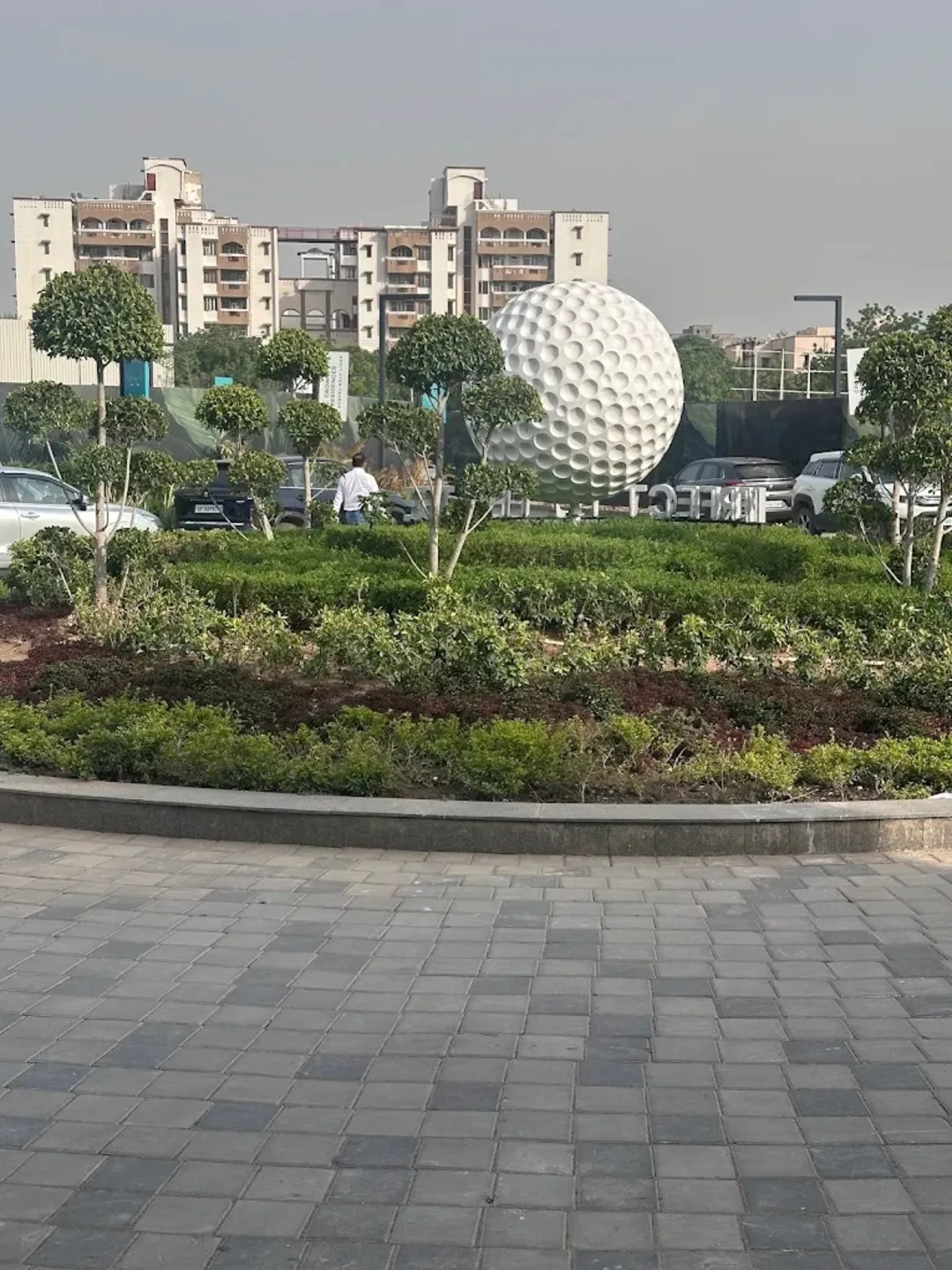 Godrej Golf Links Crest Entrance