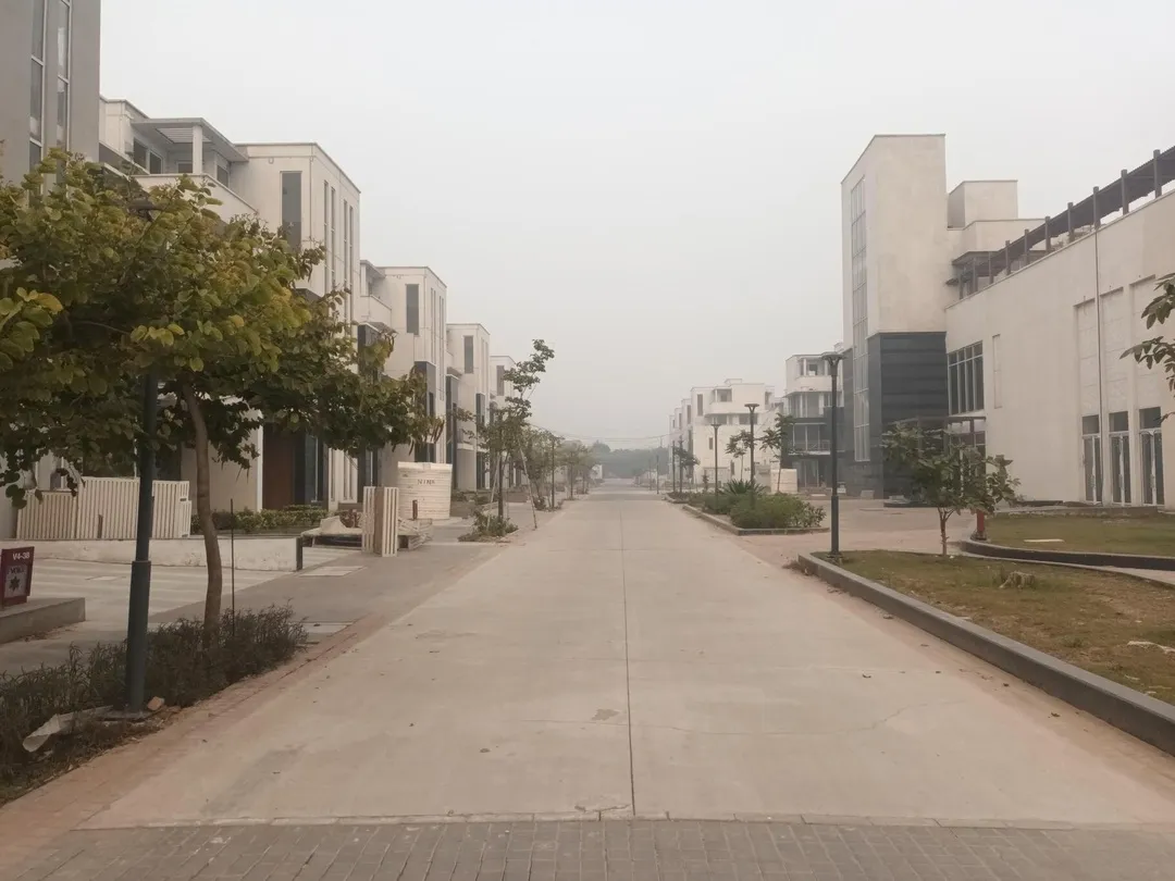 Godrej Evoke Villas Internal Road