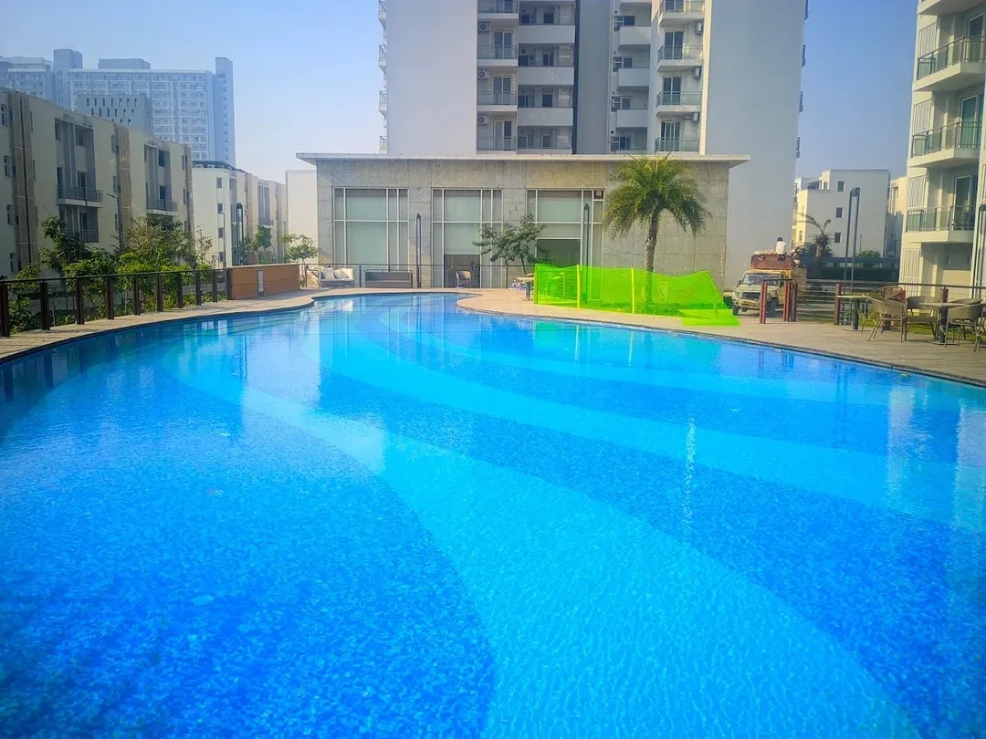 Godrej Exquisite Villas Swimming pool