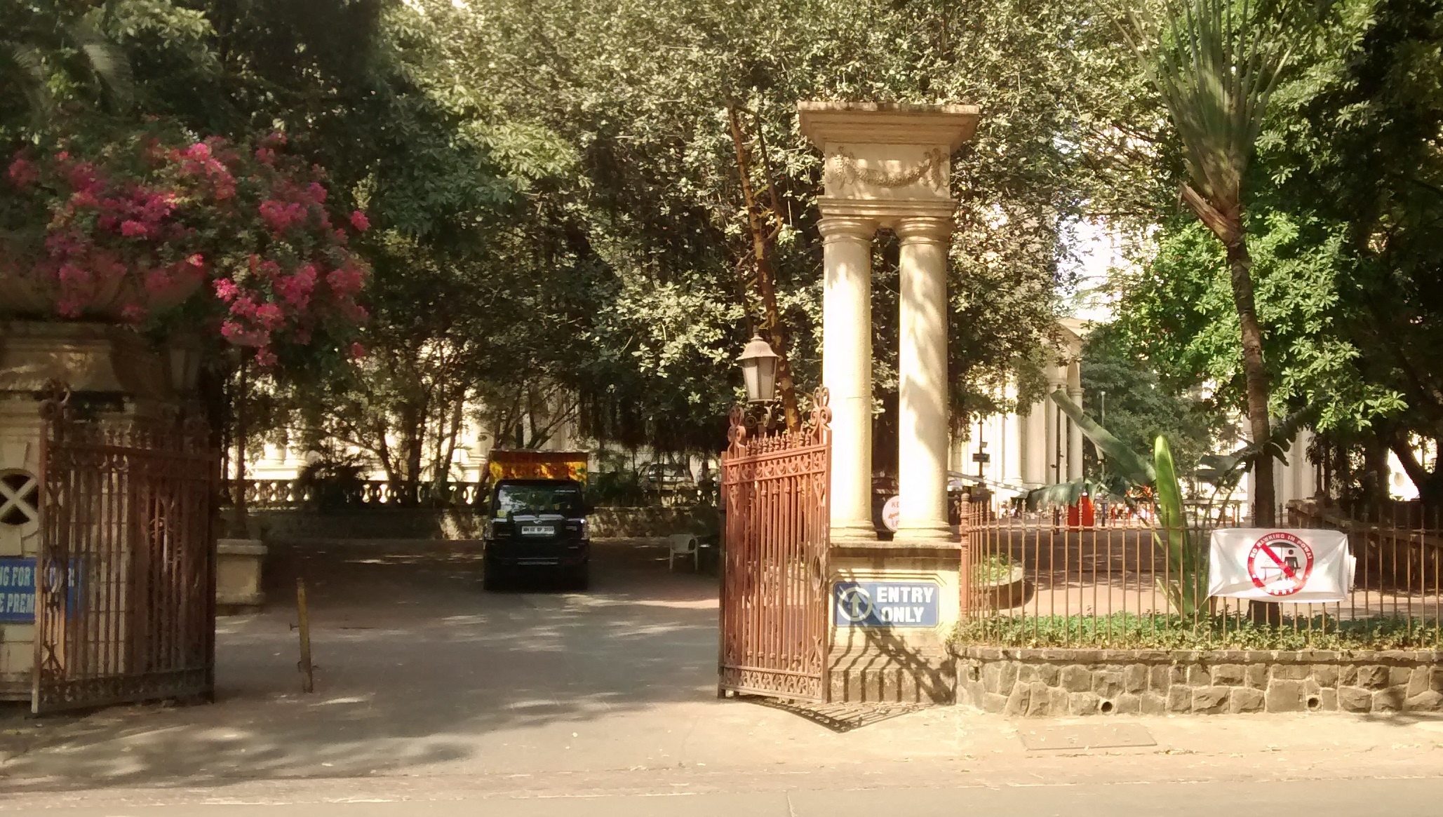 Hiranandani Gardens Glen Height