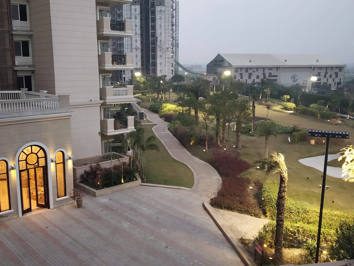 Mahagun Meadows Villas