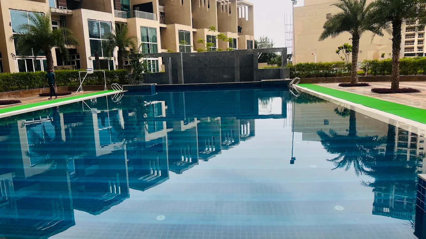 Mahagun Meadows Villas