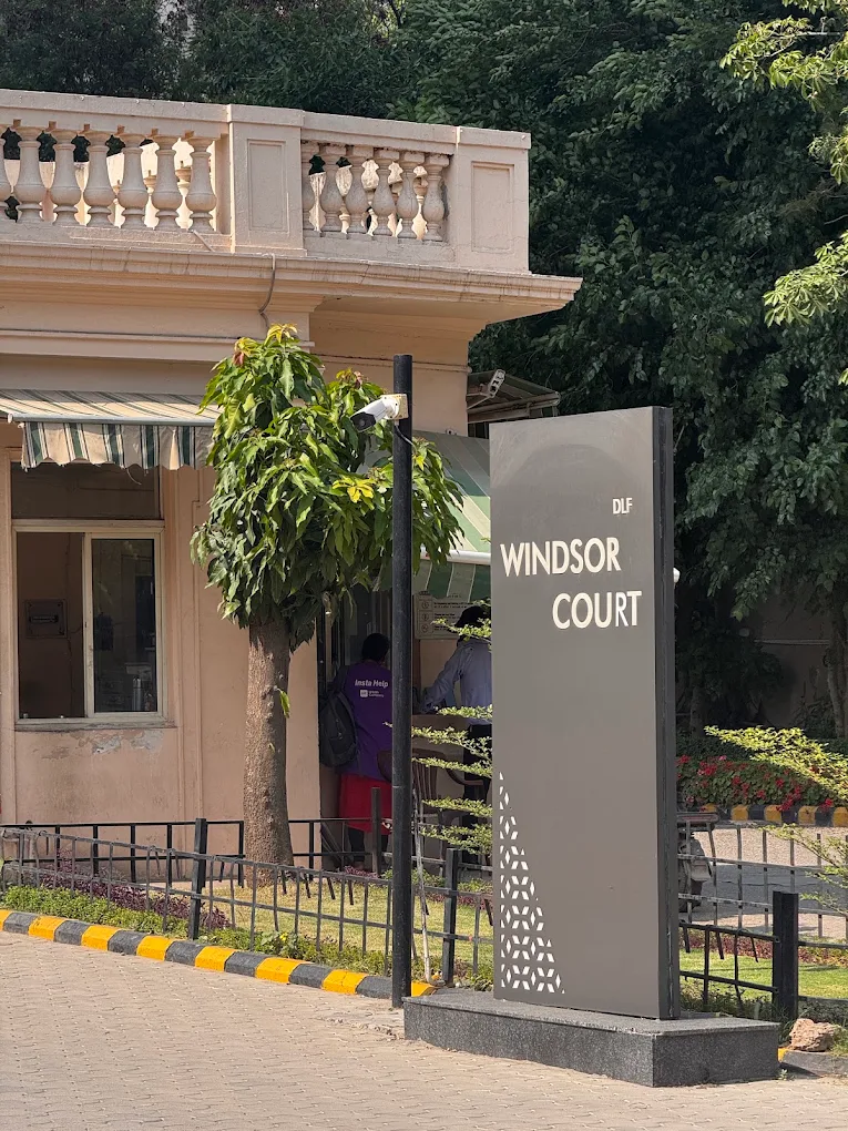 4 BHK 3000 Sq.Ft. Apartment for Sale in DLF Windsor Court