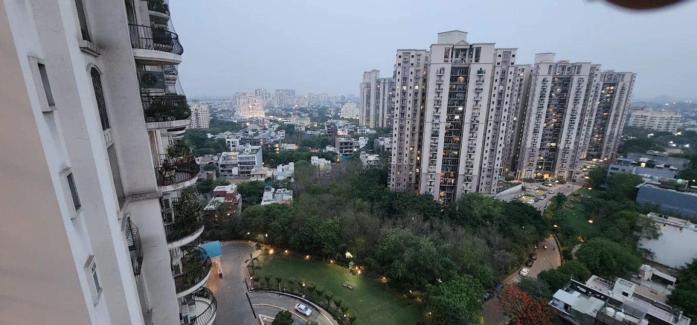 4 BHK 3400 Sq.Ft. Apartment for Sale in DLF Windsor Court
