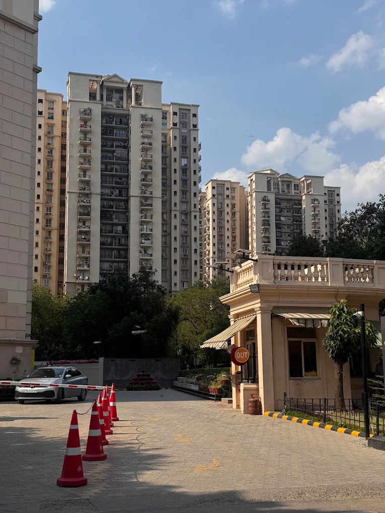 4 BHK 2940 Sq.Ft. Apartment for Sale in DLF Windsor Court
