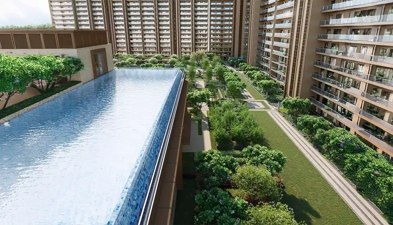 Godrej Majesty Swimming Pool