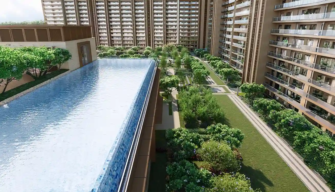 Godrej Majesty Swimming Pool